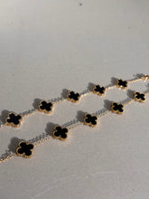 Cargar imagen en el visor de la galería, Pulseras Femeninas
