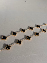 Cargar imagen en el visor de la galería, Pulseras Femeninas
