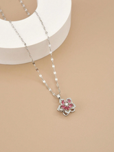 Cargar imagen en el visor de la galería, Collares Giratorios de Flor

