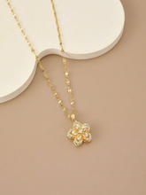 Cargar imagen en el visor de la galería, Collar Giratorio Flower
